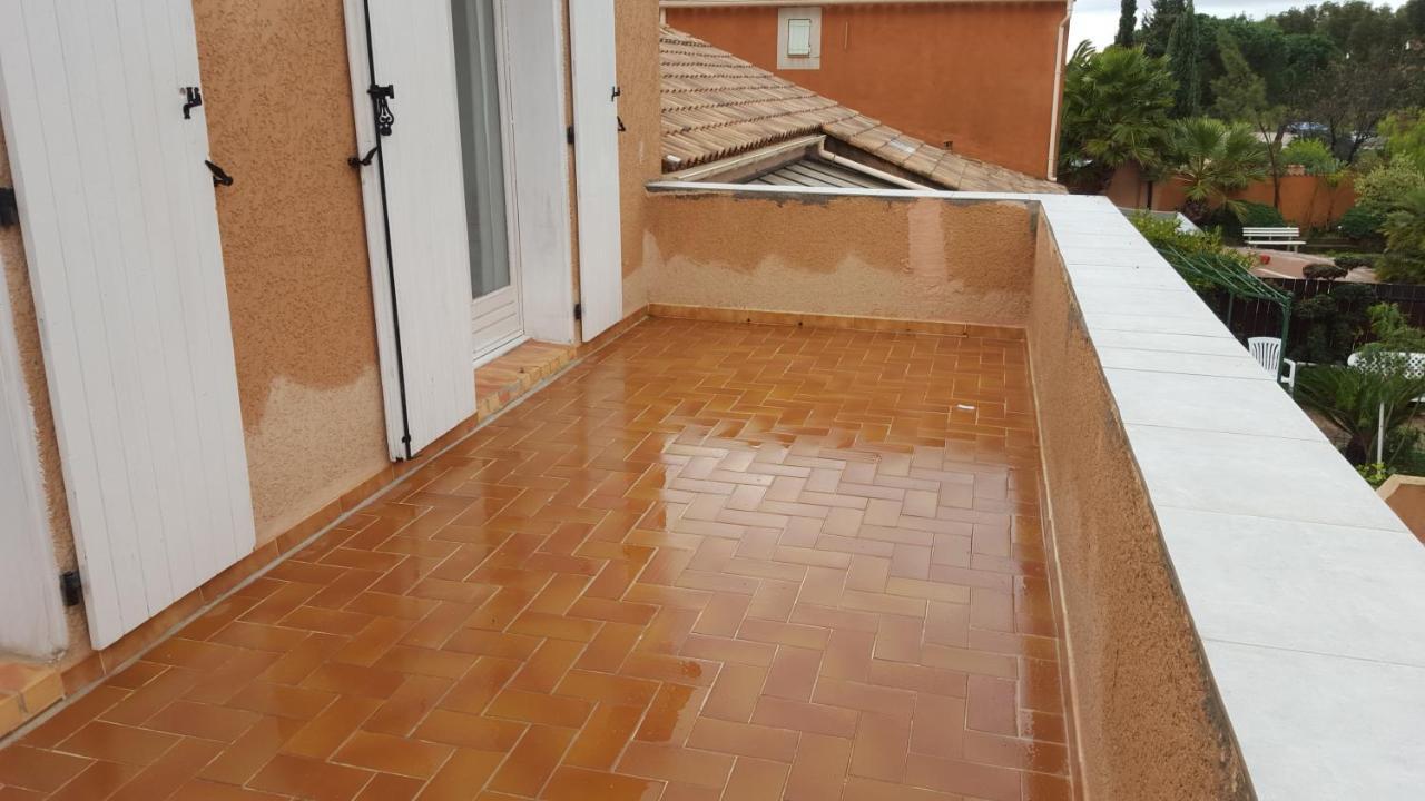Homeway La Londe-les-Maures Exterior photo